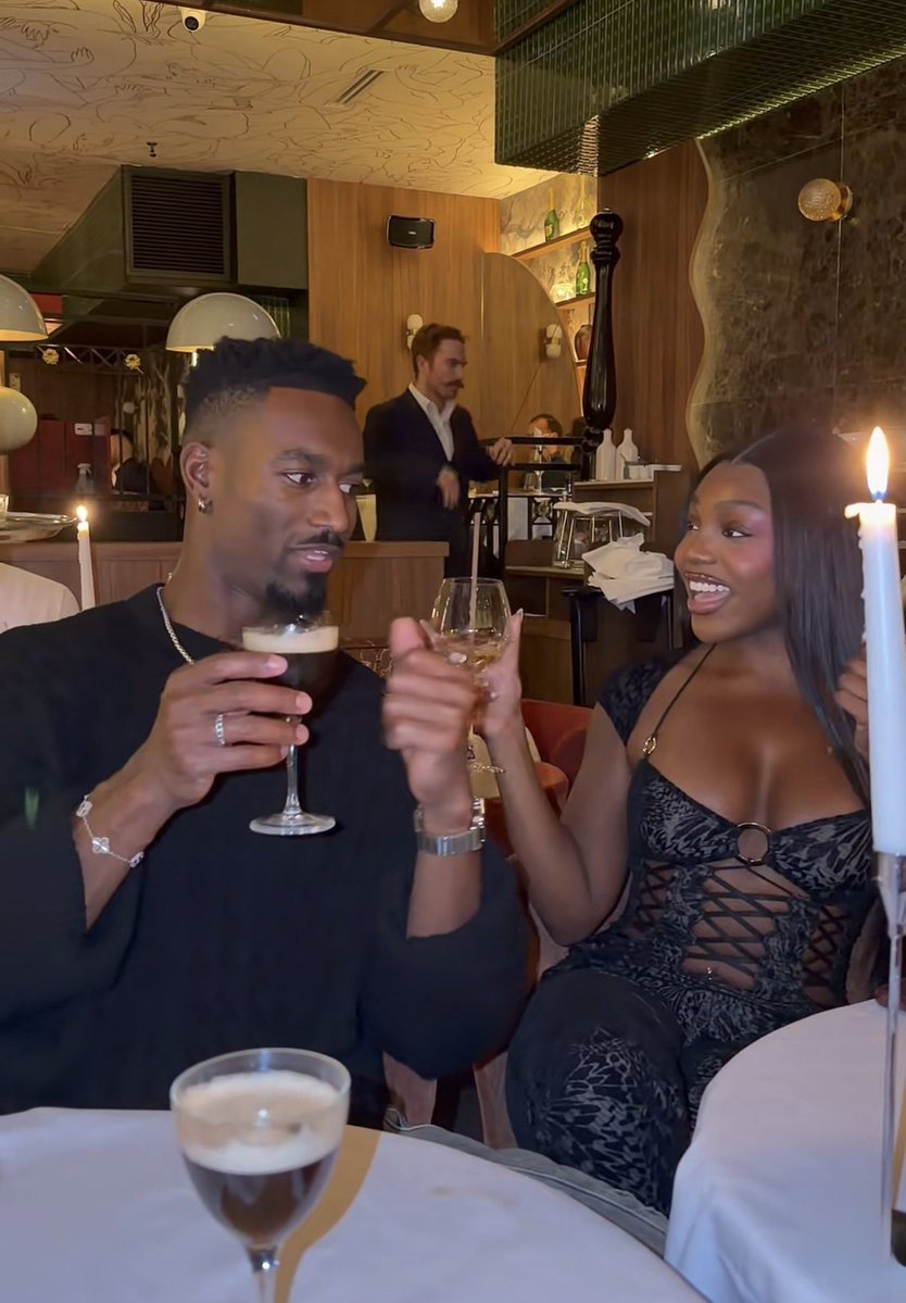 It’s Giving Whit tweet media