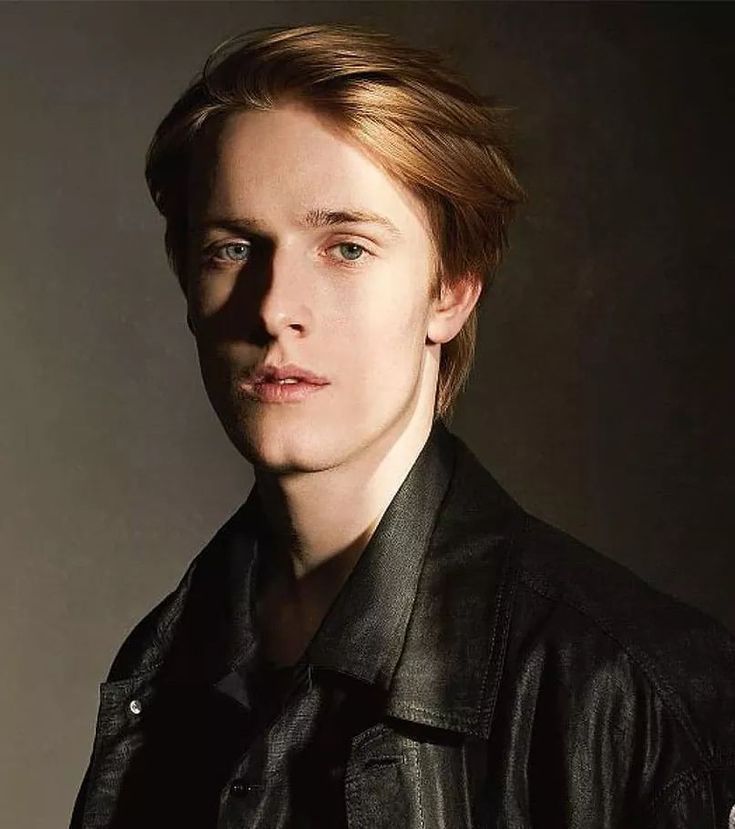 сонный лис 🌷 tweet media