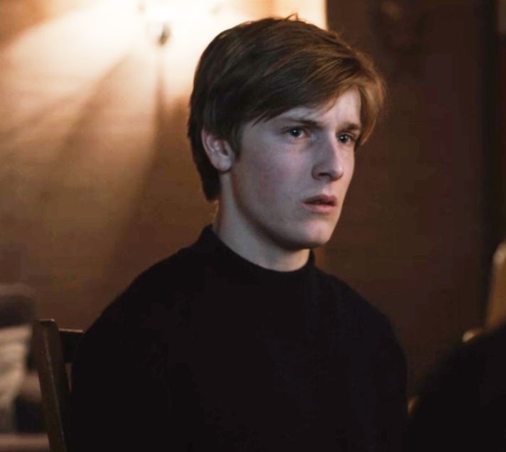 сонный лис 🌷 tweet media