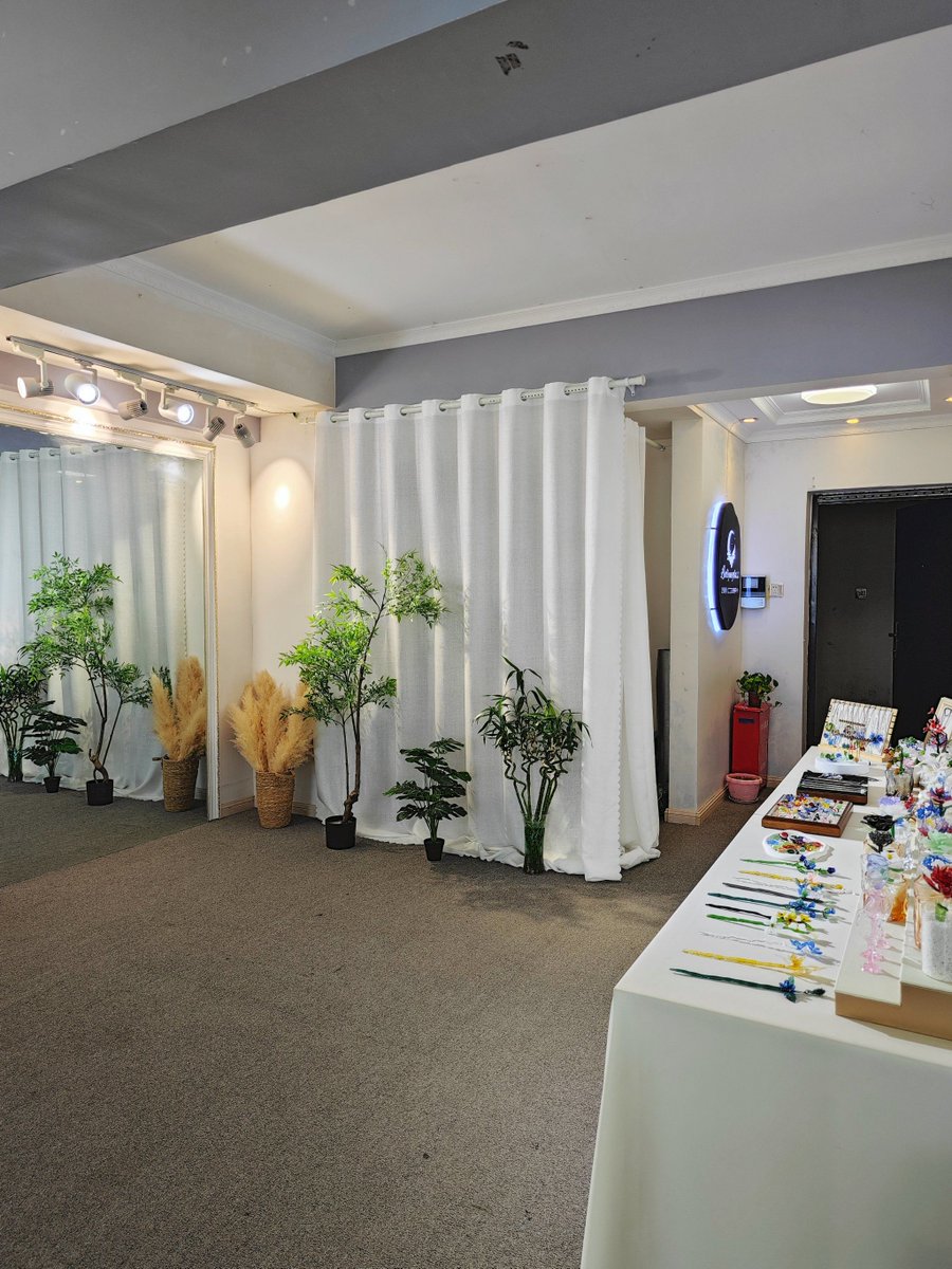 Selena Fromez tweet media