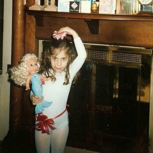 LittleFameWorld's tweet photo. “From a dreamer to a legend. HAPPY BIRTHDAY ,GAGA. ”🩶🤍✨️#LadyGaga #HappyBirthdayGaga #BornThisWay #LittleMonster https://t.co/Dpii5TGNiu
