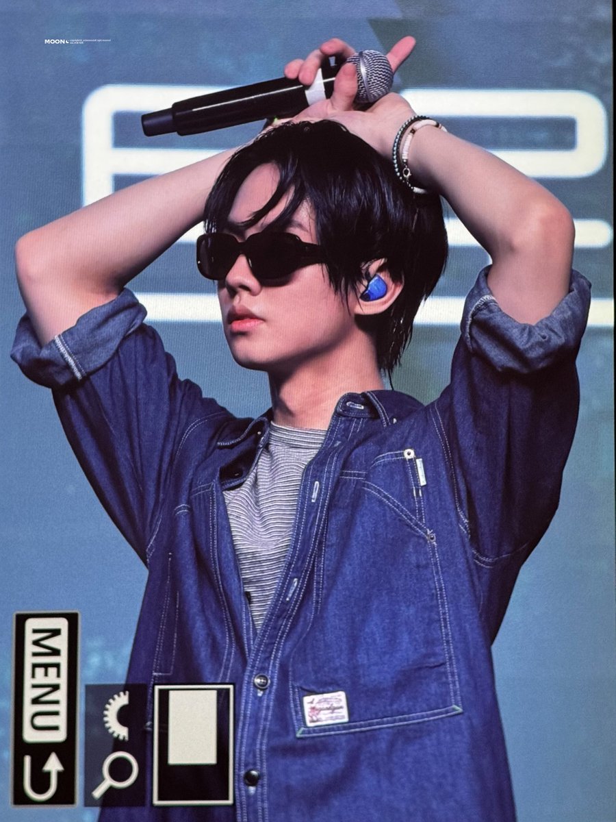 𝙈𝙊𝙊𝙉 tweet media