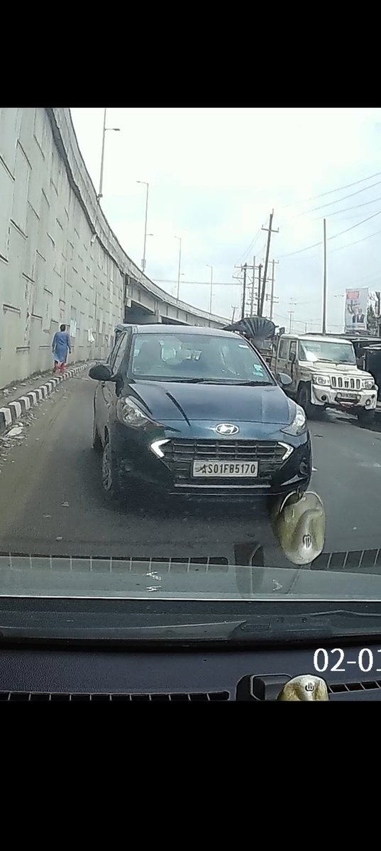 Raj008a's tweet photo. @BajaliPolice @assampolice @DGPAssamPolice @HardiSpeaks Dear @BajaliPolice , how a vehicle with 5 pending challans and insurance, PUC expired is plying in NH27 in Pathsala? -- AS01FB5170 https://t.co/2nXvZRQPo2