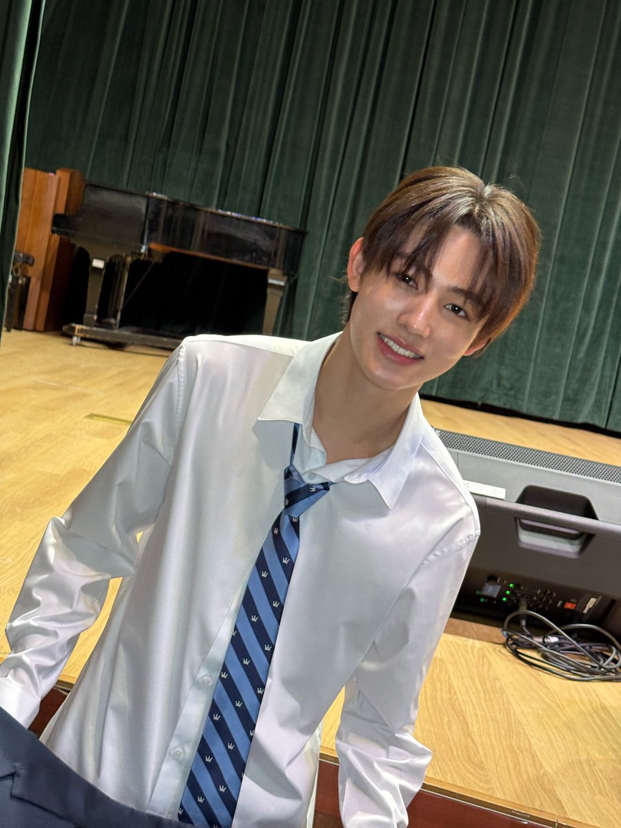 seonghyeon pics tweet media