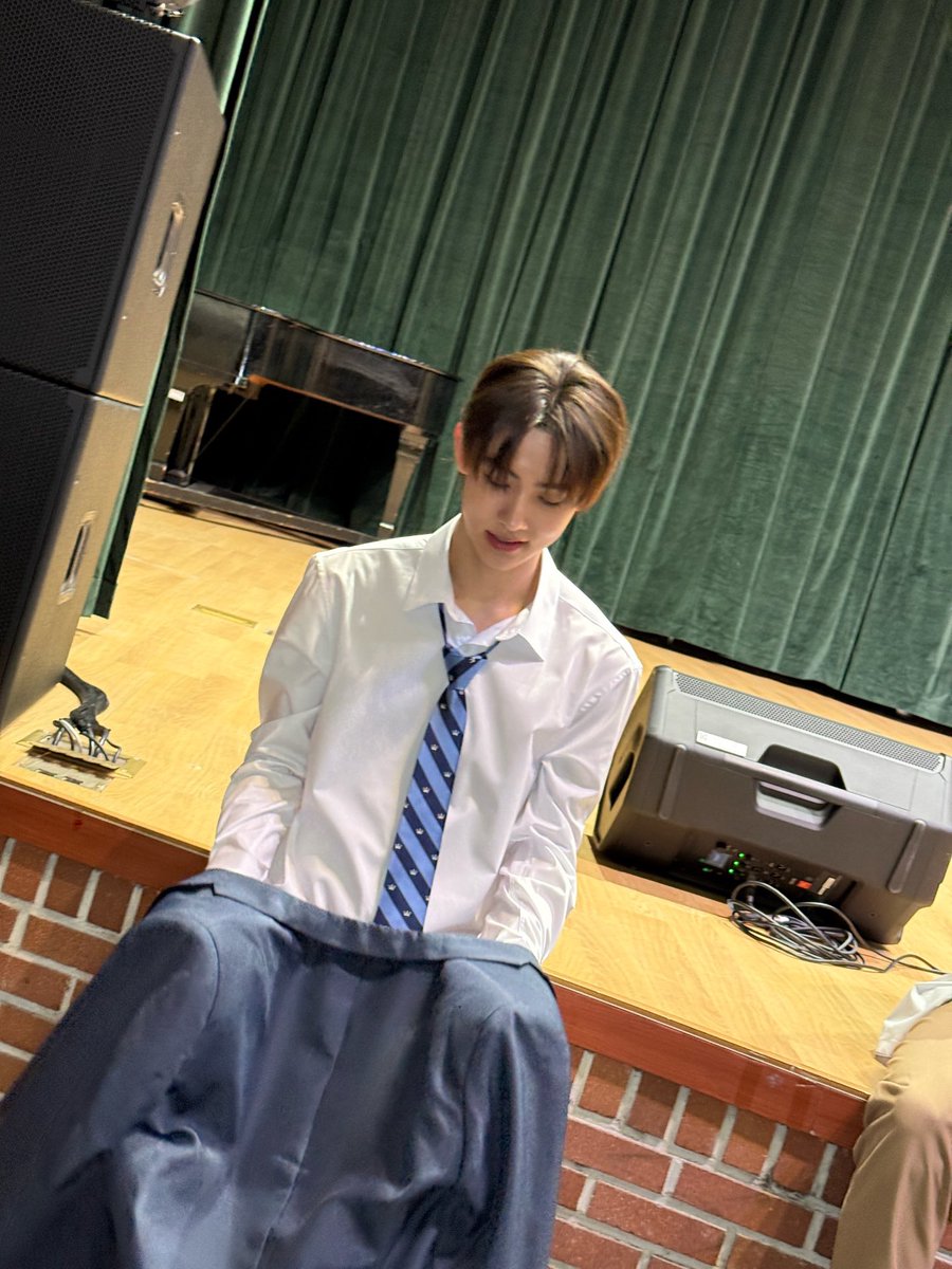 seonghyeon pics tweet media