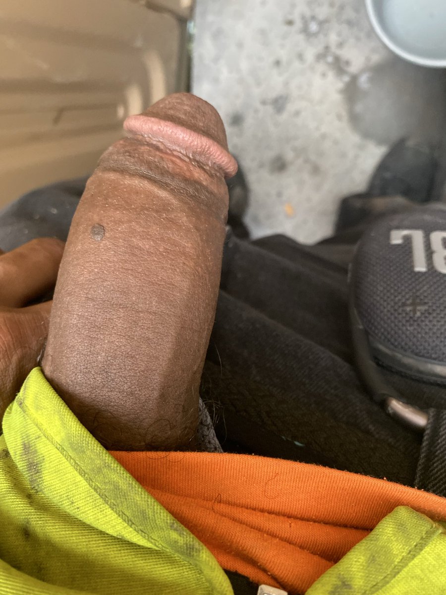dont_kare69's tweet photo. Big dick day ladies https://t.co/yOntsY1GHC