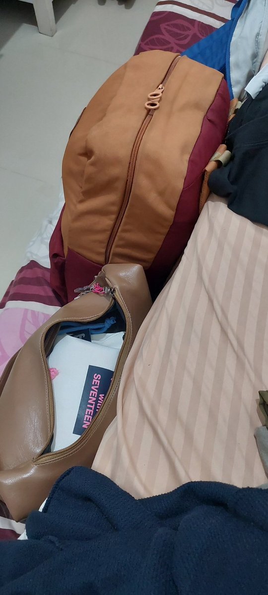 ᴄᴇʟʟʟ⁷ || cari kerja (。•̀ᴗ-ღ)~ tweet media