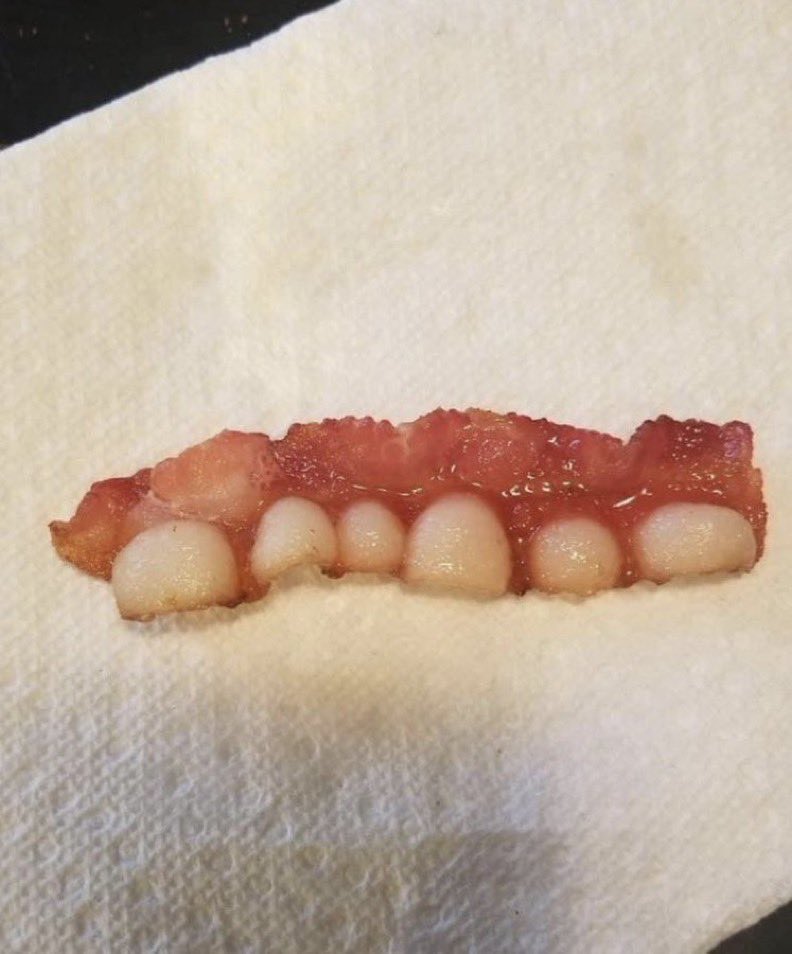 話題のポストBOT tweet media