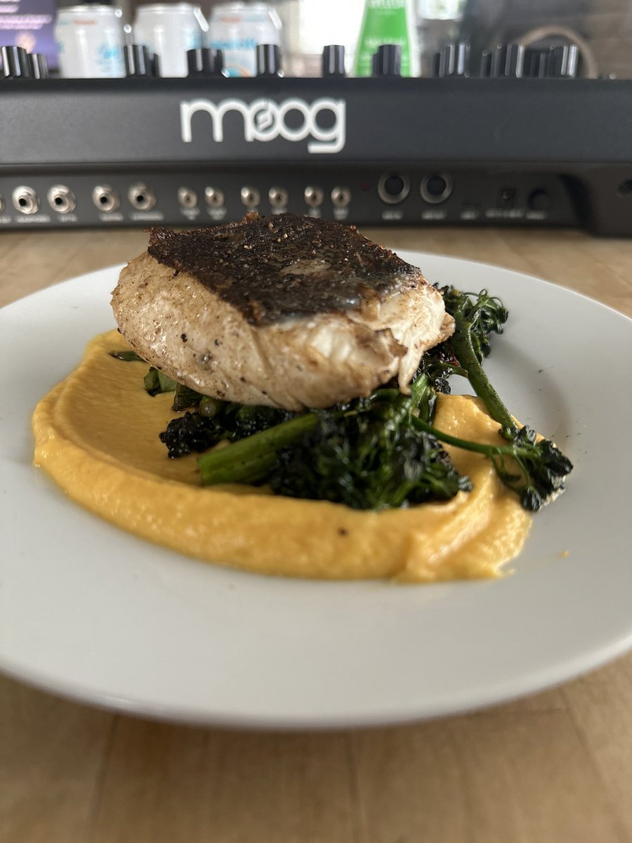 Bathrobespierre 🇺🇸 tweet media