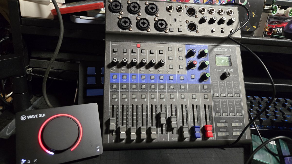 忍野ぺぺ/OSHINOPEPE tweet media