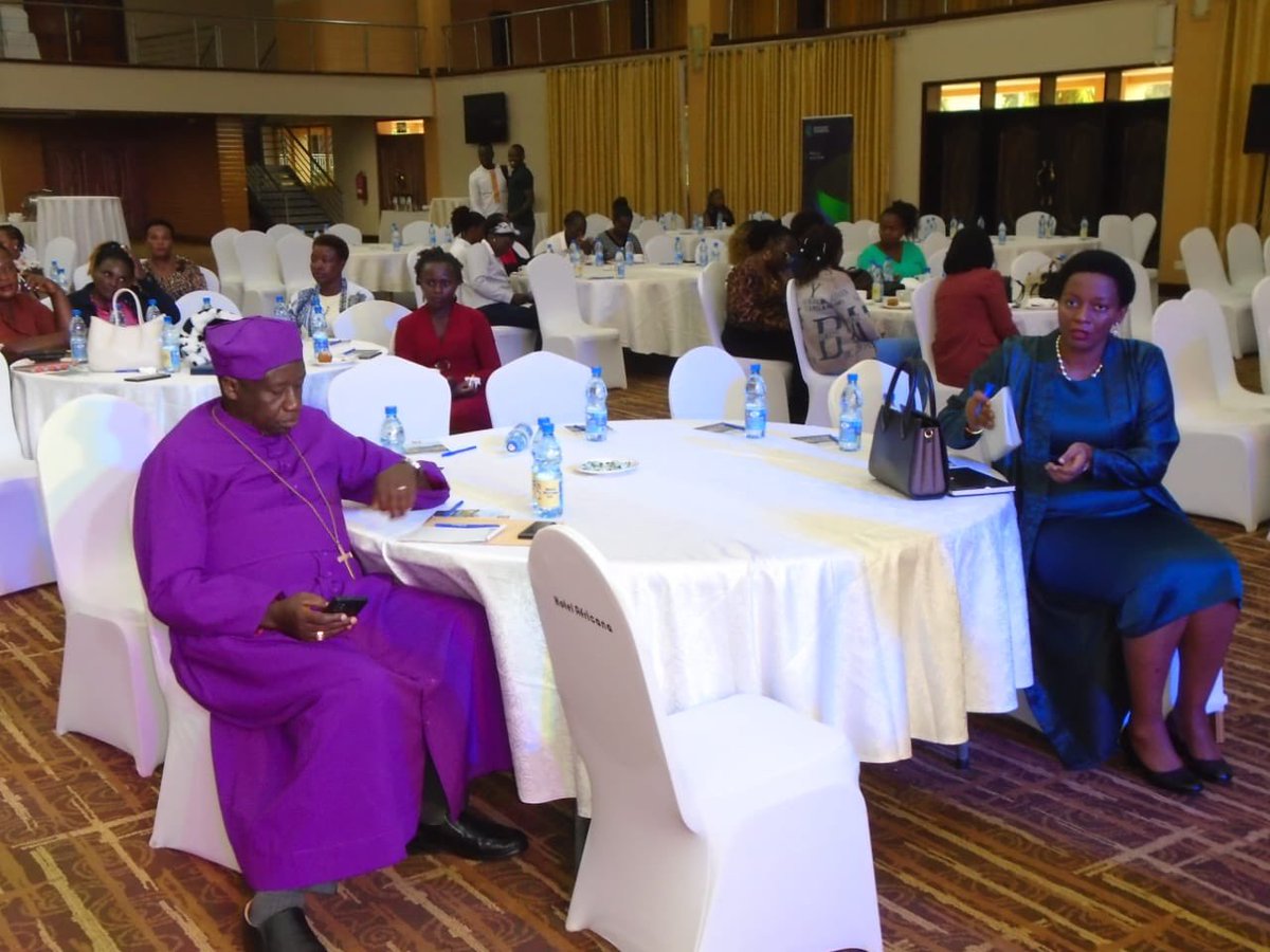 Pamela N🍊 tweet media