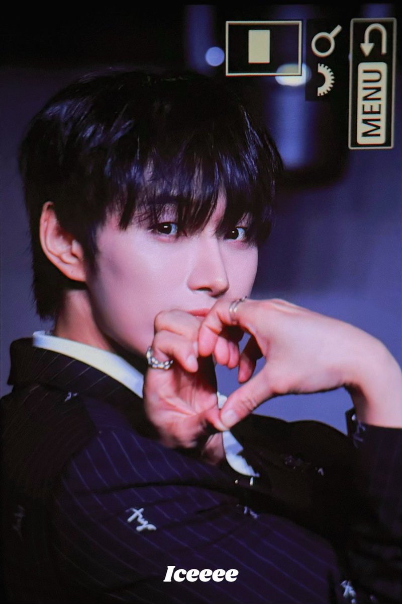 ๐ฐ๐๐๐๐๐ tweet media