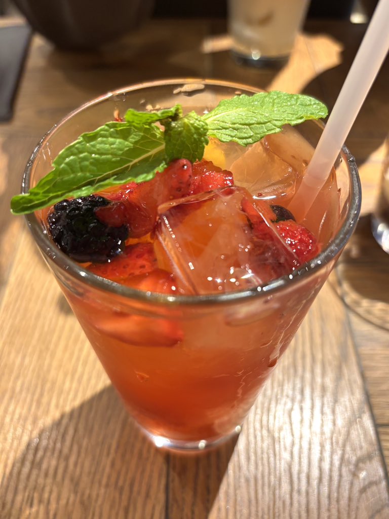 マスブチミナコ tweet media