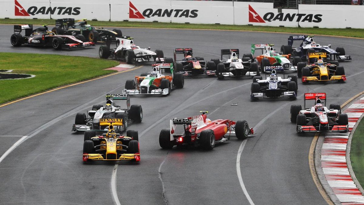 MsportXtra's tweet image. #F1 #OnThisDay, March 28th 2010. Tyre whisperer @JensonButton took his first win for @McLarenF1 at the #AustralianGP with Robert Kubica finishing 2nd for Renault. @MassaFelipe19 took 3rd for @ScuderiaFerrari . youtube.com/watch?v=VAtISL… #MsportXtra @UnracedF1
