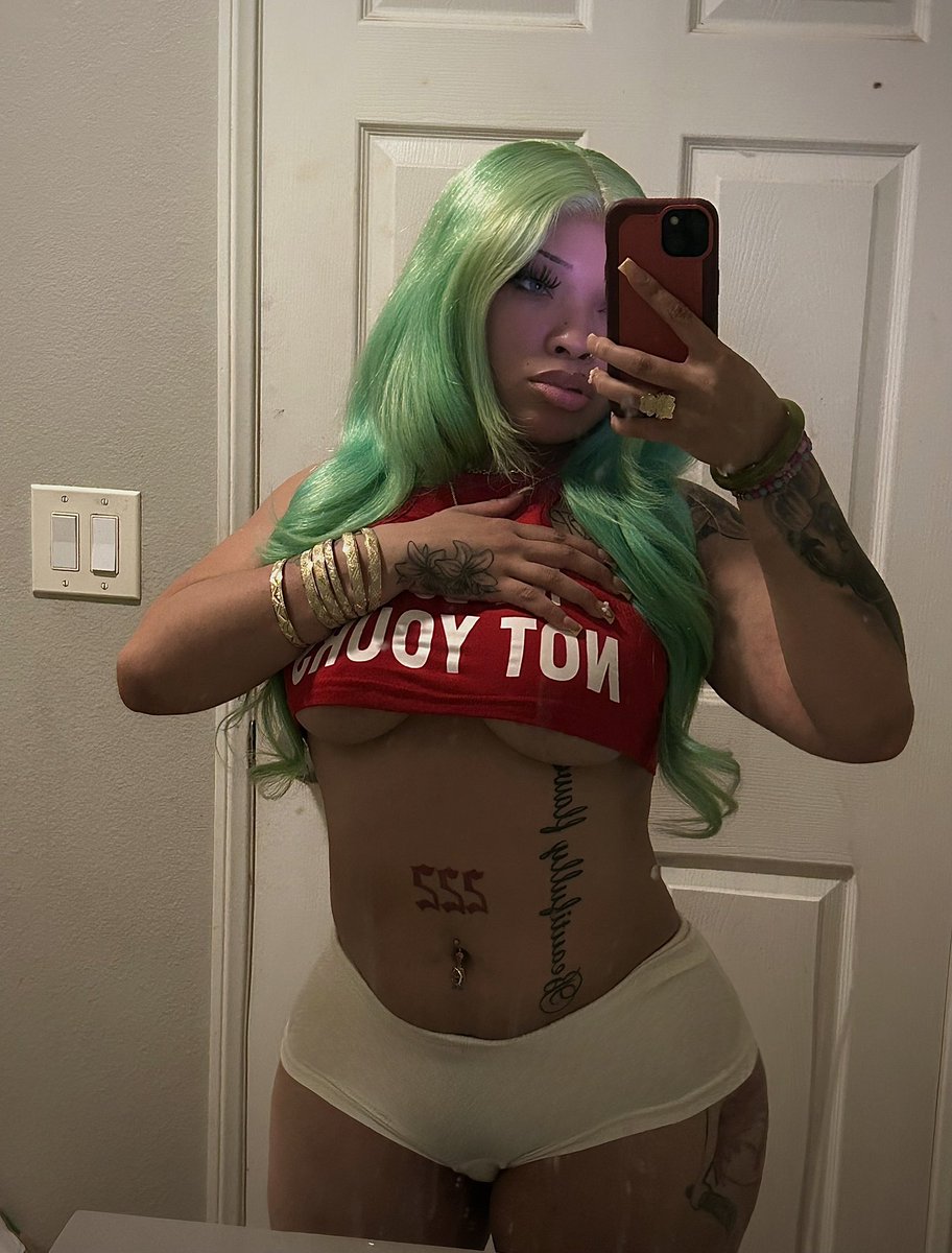 RealDeal$excFace💋 tweet media