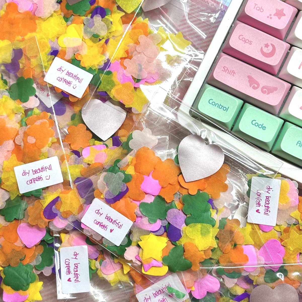 key .☘︎ ݁˖ | freebies on 📌 tweet media