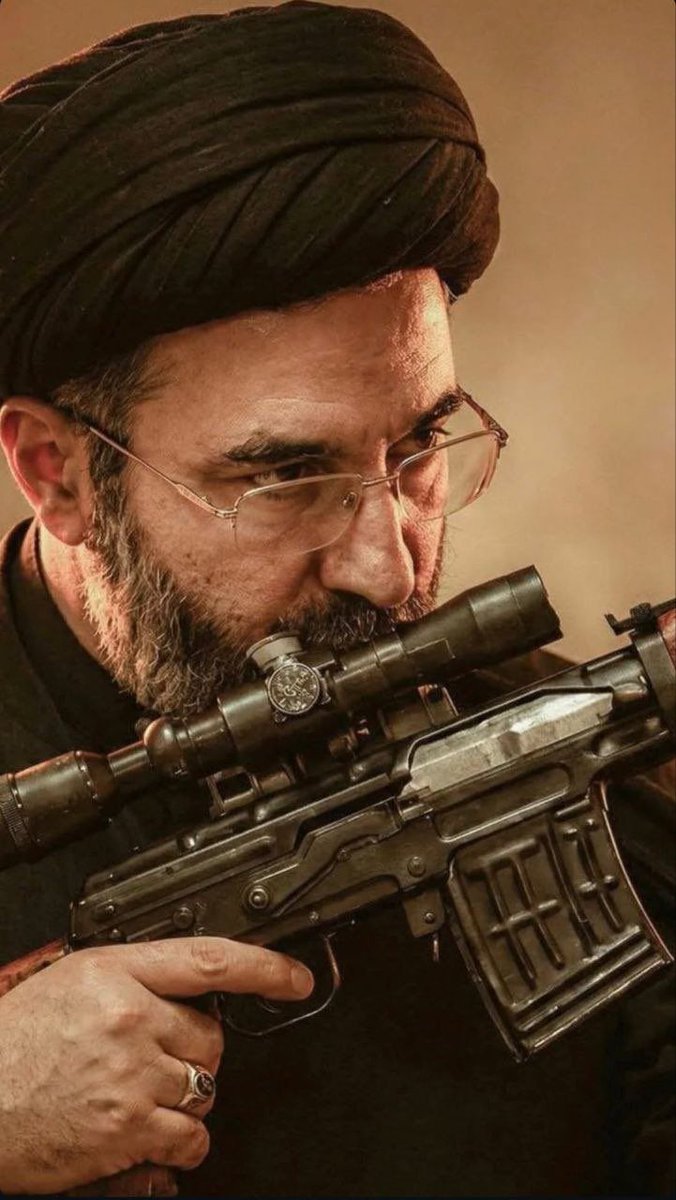 blogh_news's tweet photo. سلامتی امام سید مجتبی خامنه ای صلوات  
#حمایت_انقلابی 
#فالوبک_فوری https://t.co/uru8DBGmaK