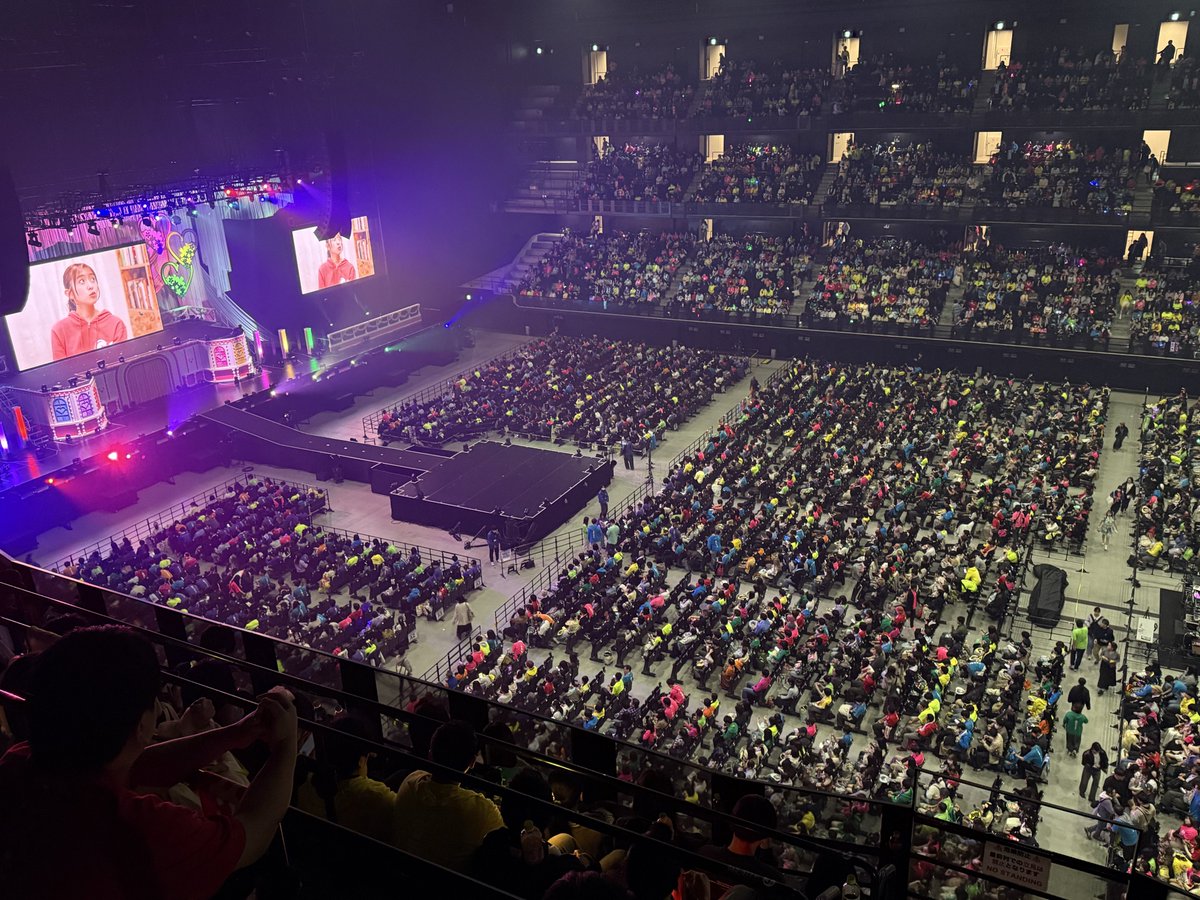 むっつ tweet media