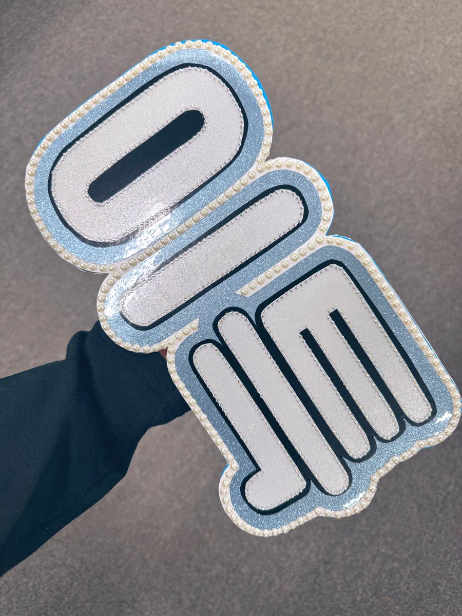 이쿠💙🐥 tweet media