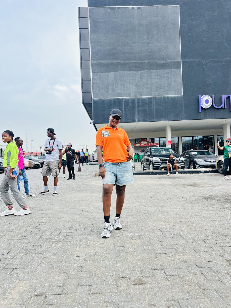 BlackLuna tweet media