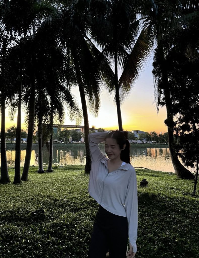 Thicha ෆ tweet media