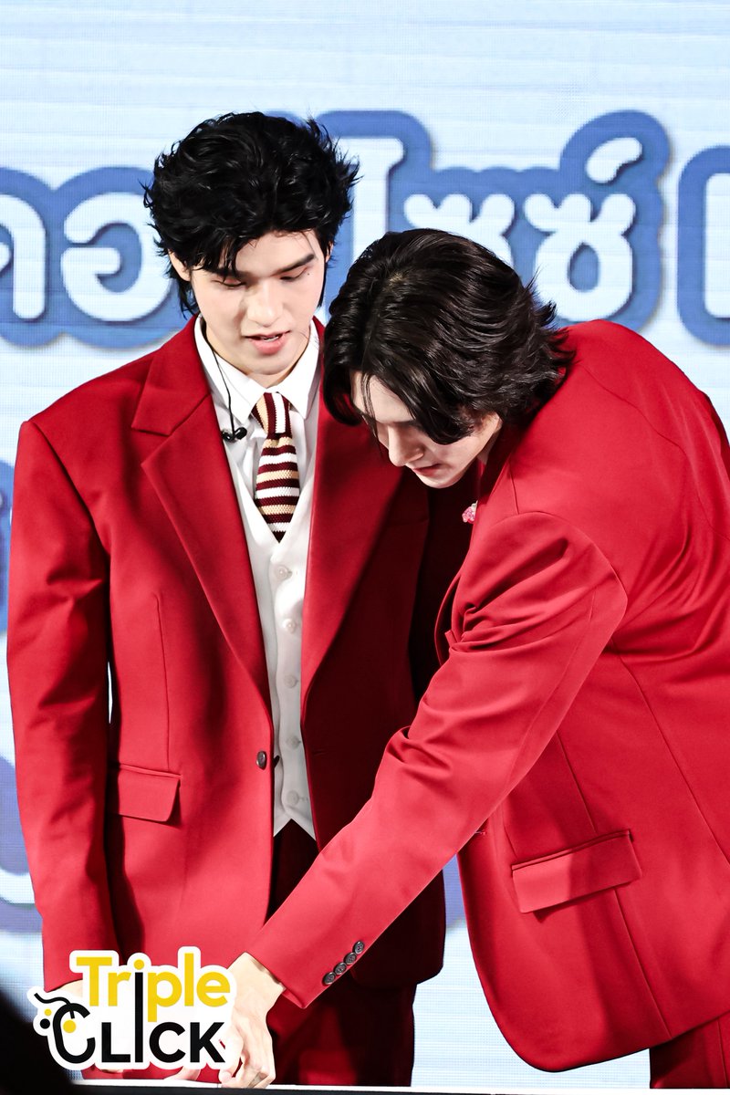 TripleClick tweet media