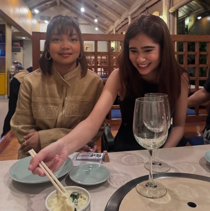 sel ୨ৎ tweet media