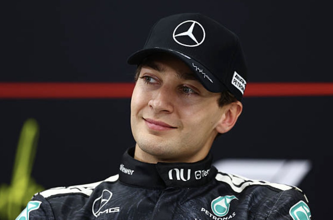 georgesrussells's tweet photo. george is too sane for someone whos car is messed up and he'll go into the race tomorrow managing the oversteer every damn lap, trying to aim for a win and keep his wdc lead #goatmindset https://t.co/p9u9Bg4n1A