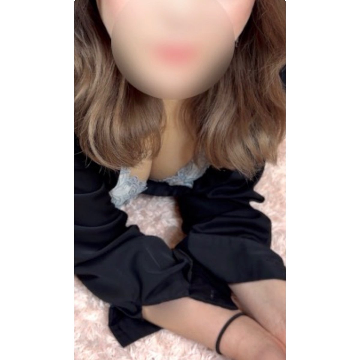 MIHO_rinrun's tweet photo. 今週もあいにきてくれた
みなさん❣️

ありがとう〜🥰

春のぽかぽか陽気☺️🔆
幸せ〜🌸

来週は火木金日 出勤🙌

にゅーへあになったので
お写真撮ったよっ🦋 https://t.co/4GFTQhsr8y