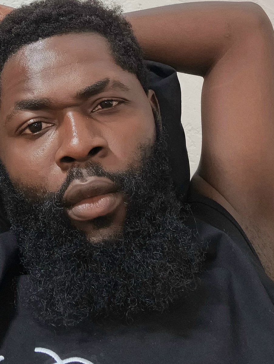 AndyJnr ° Umaru  tweet media