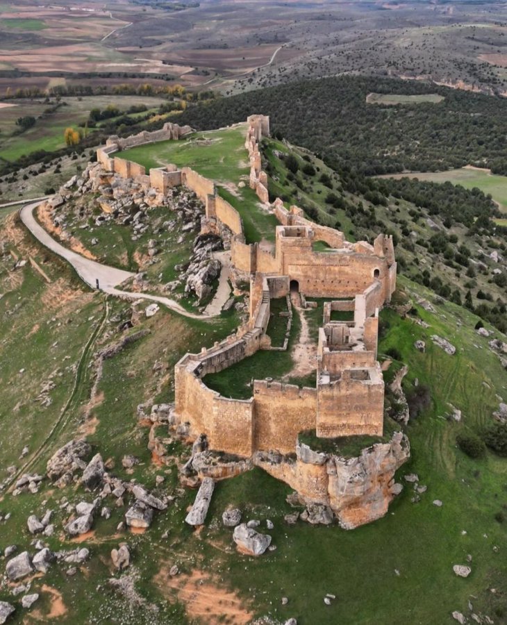 Turismo Castilla y León tweet media