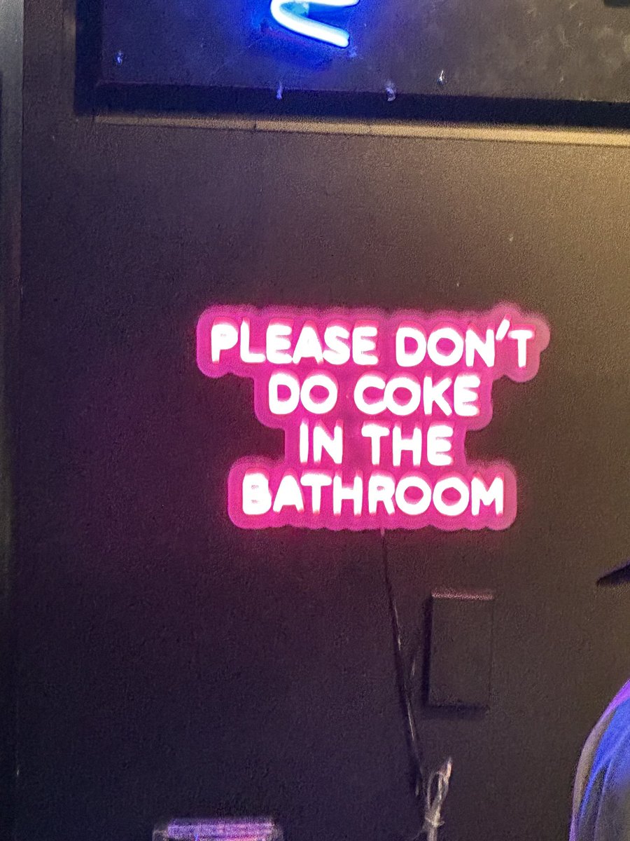 grace🍸 tweet media