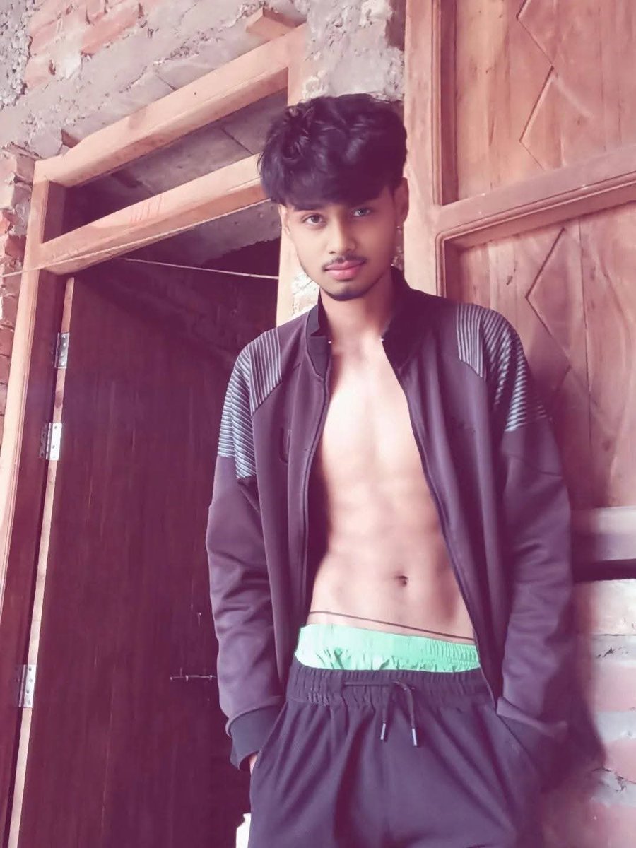 মন নিবা নাকি ললিপপ নিবা 😇🤭😌 tweet media