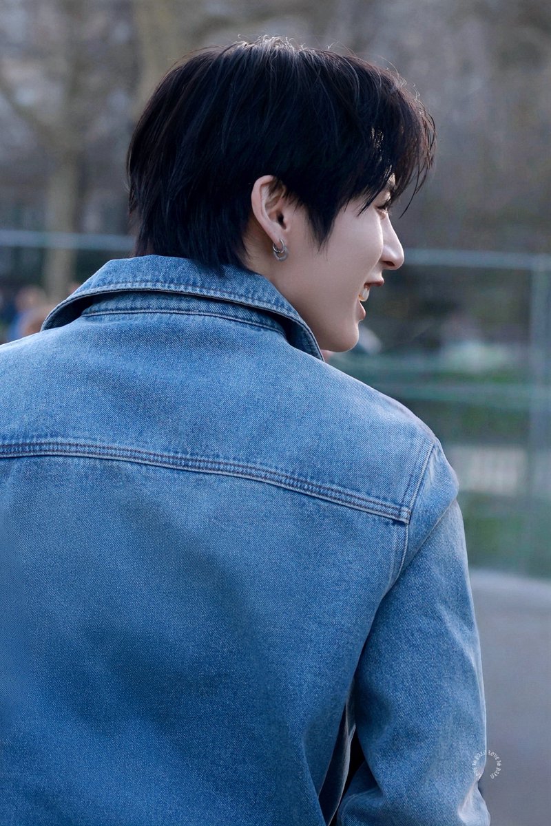 Love is pain tweet media