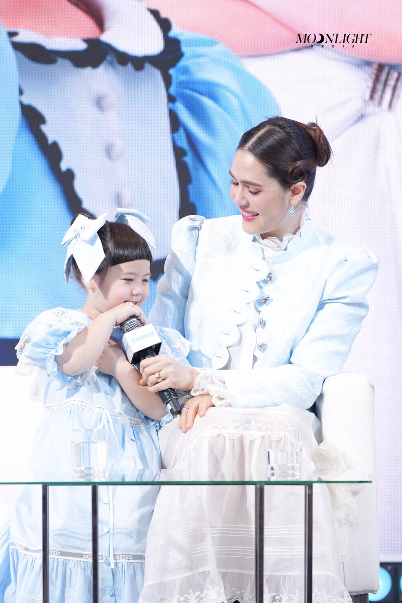 MOONLIGHT MEDIA tweet media