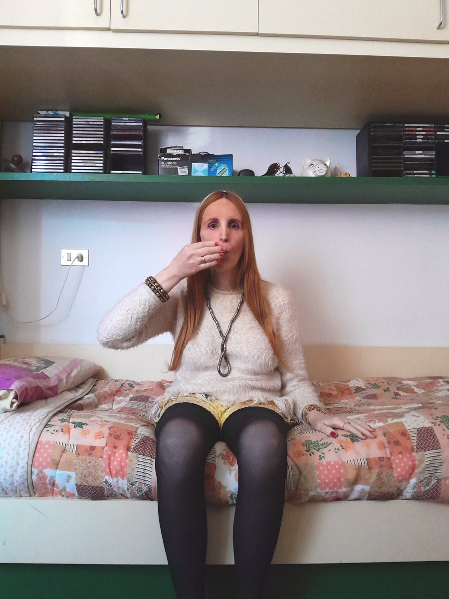 BellaBea12 tweet media