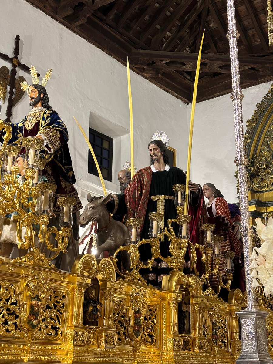 🔴 ÚLTIMA HORA 🔴

El GRUPO ESCULTÓRICO para el MISTERIO de NUESTRO PADRE JESÚS DE LA PAZ ya se encuentra en su paso tras la intervención integral de restauración y amornización del mismo a cargo del restaurador D. ALEJANDRO SÁNCHEZ MONTES DE OCA.

📸 <a href="/JFSproduciones/">Javier Franco Producciones</a>