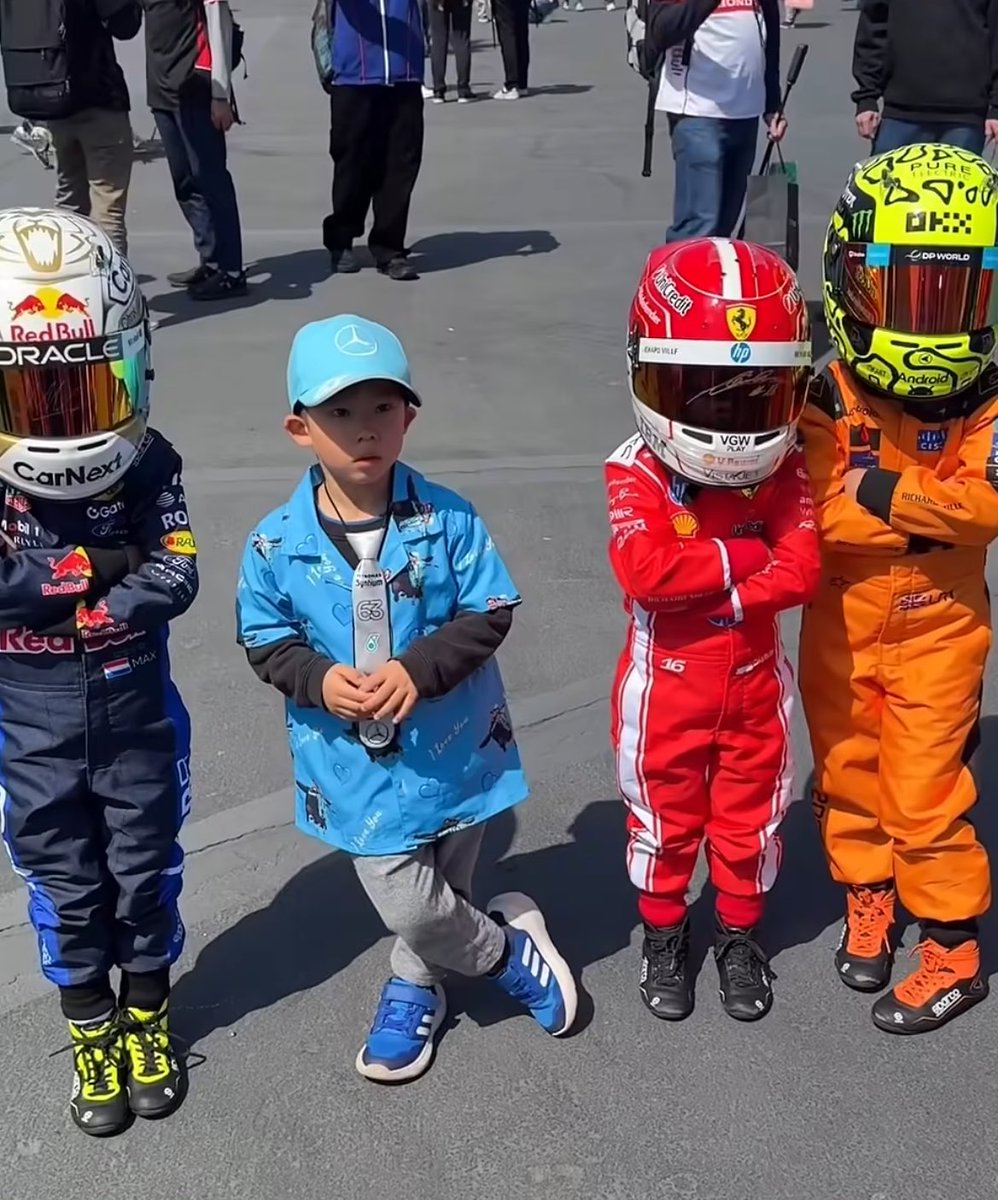 ザラ | ⁴⁵⁵⁴¹ tweet media