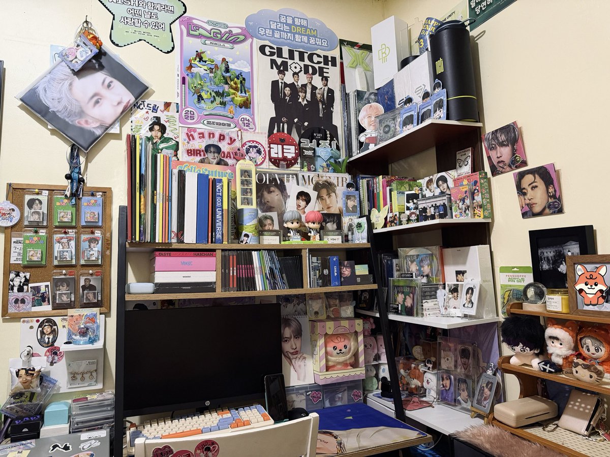 Aʀᴀ 🦋 tweet media