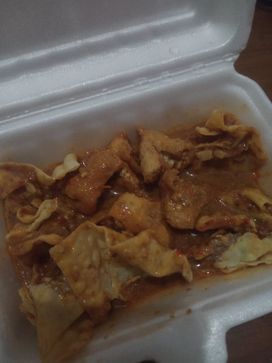 nayla²⁶ tweet media