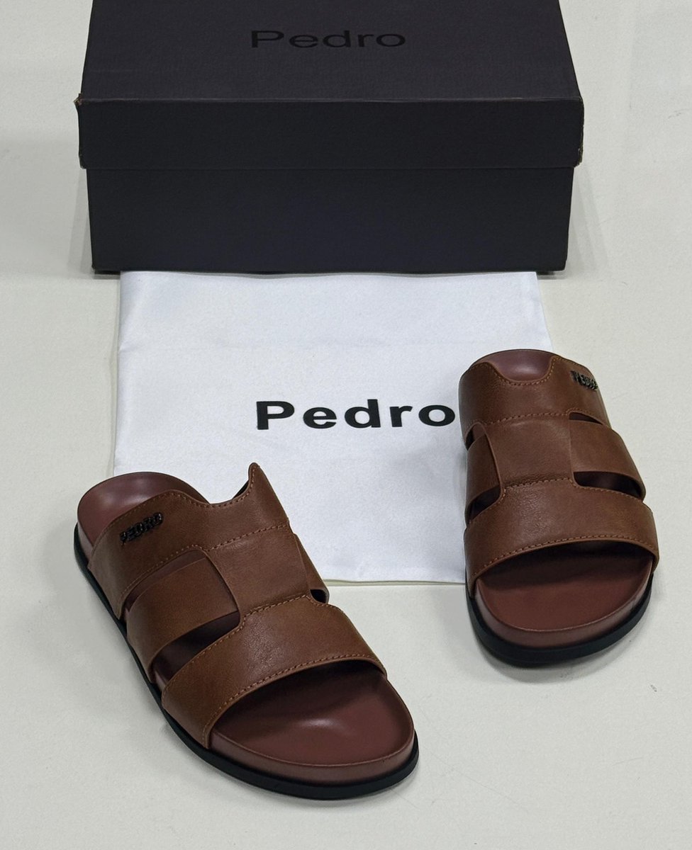 Dinero Crocs 🚚 tweet media