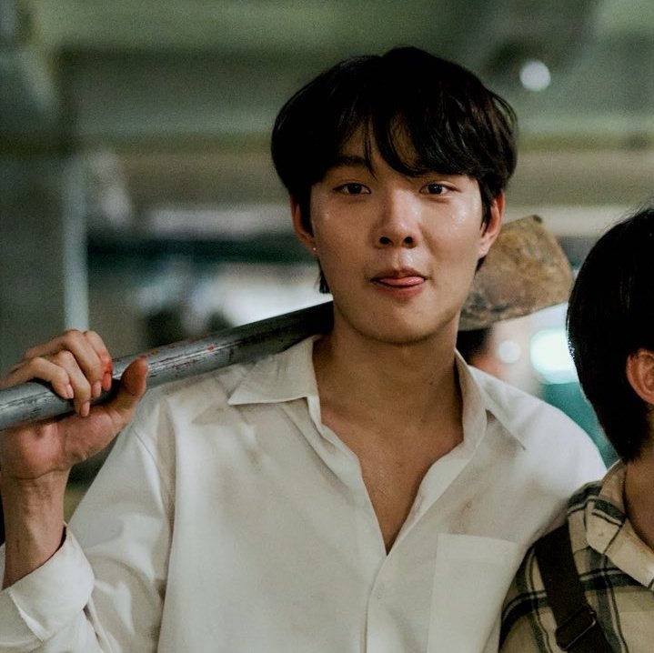 vivian 🍉 | afk!! tweet media