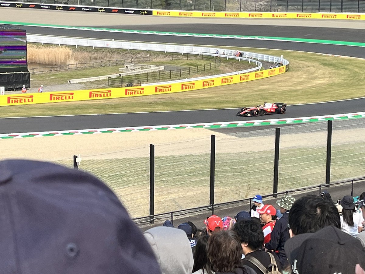 hisaneeds's tweet photo. 今日は昼からF1観戦🏁 https://t.co/H58t5ZBxSc