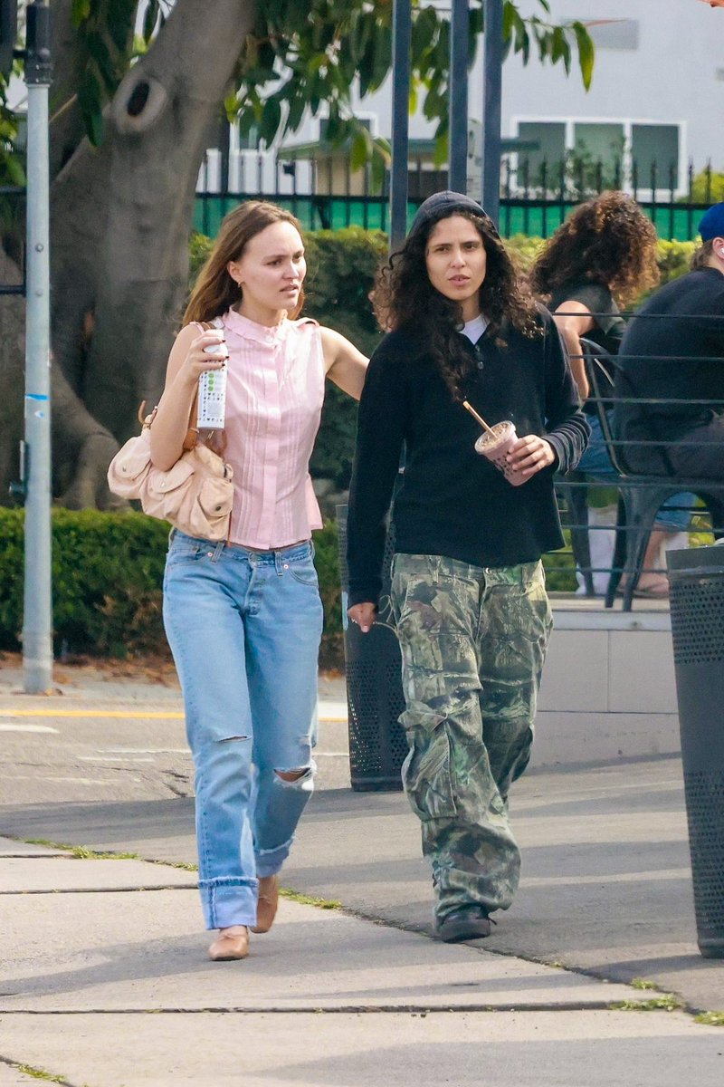 ᅠ ᅠ ᅠ ᅠ ᅠ ᅠ ⋆౨ৎ˚ ⟡˖ ࣪ 𝓜𝑨𝑹𝑪͟𝑬͟𝑳͟𝑰͟𝑵͟𝑬͟ tweet media