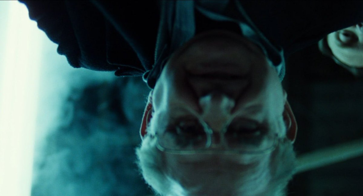 a random pynchon character tweet media