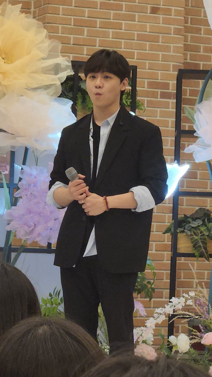 다조하 tweet media