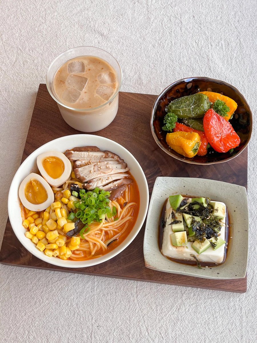 lindsay Wilson tweet media