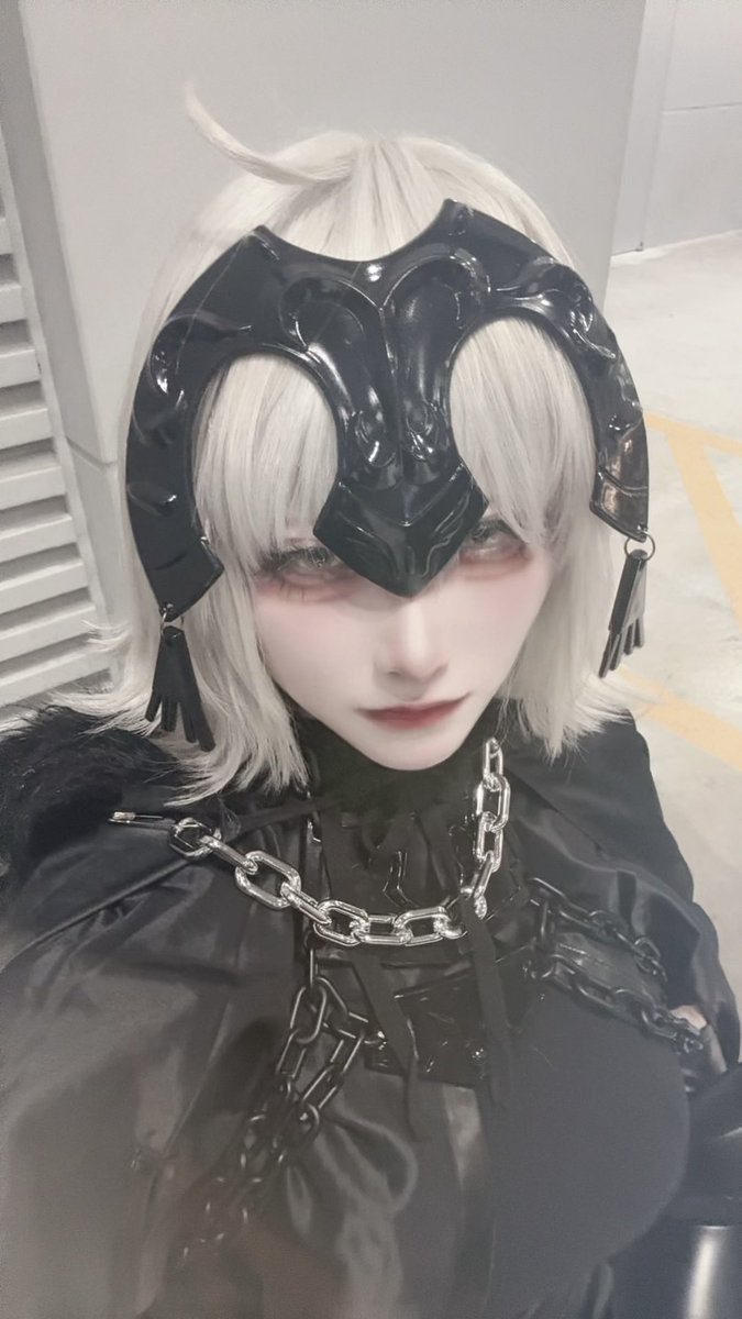 LEØ🐺⚔️ tweet media