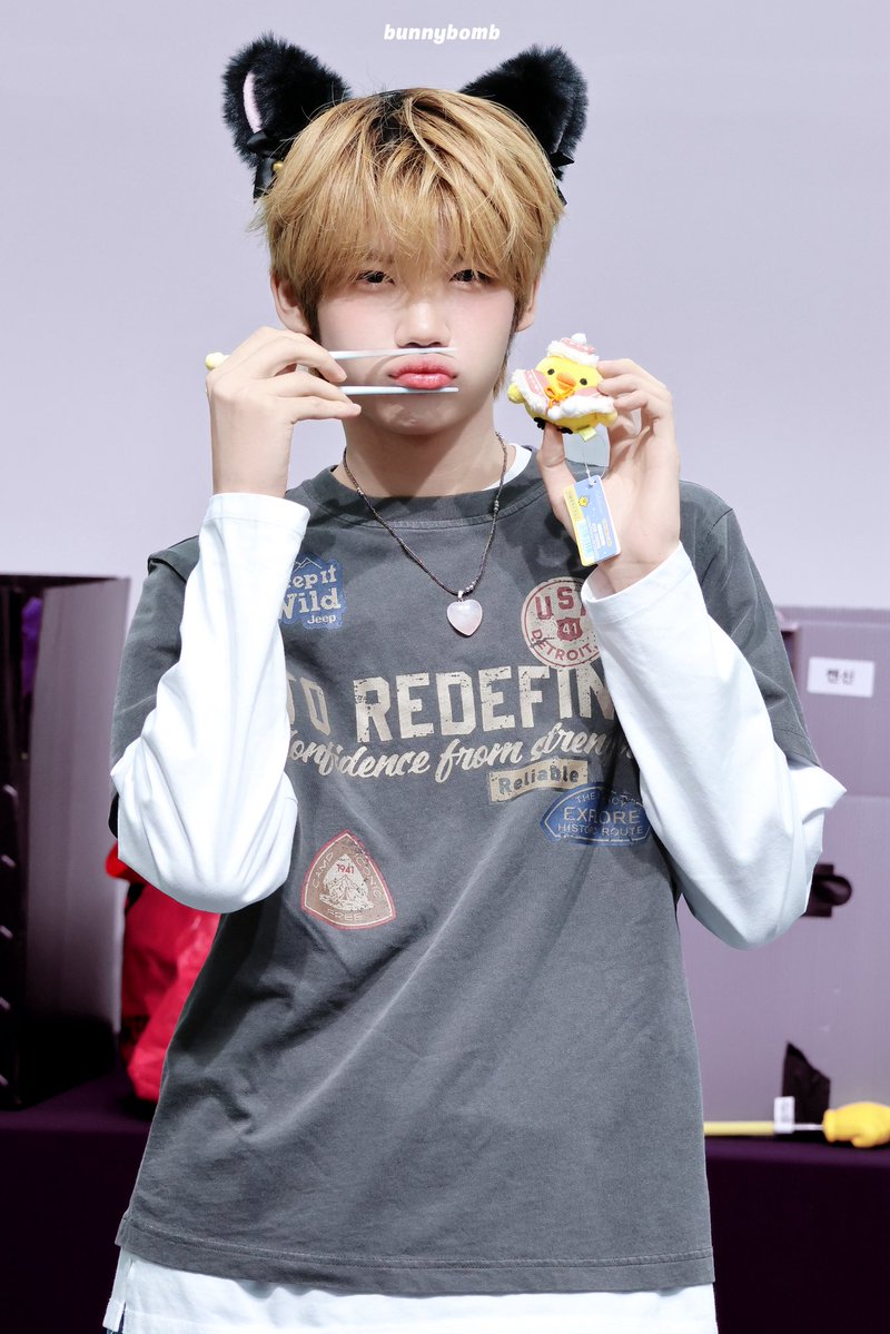 ⊹ ꙳BunnyBomb 𝜗𝜚。 tweet media