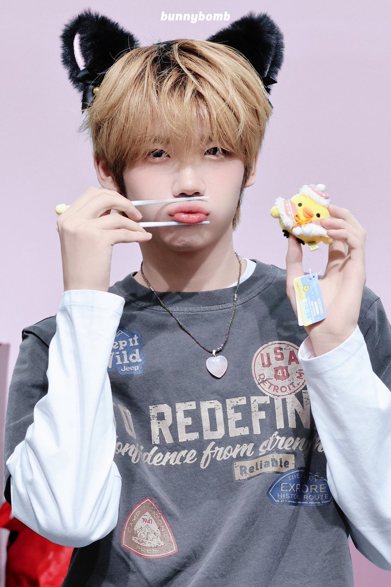 ⊹ ꙳BunnyBomb 𝜗𝜚。 tweet media